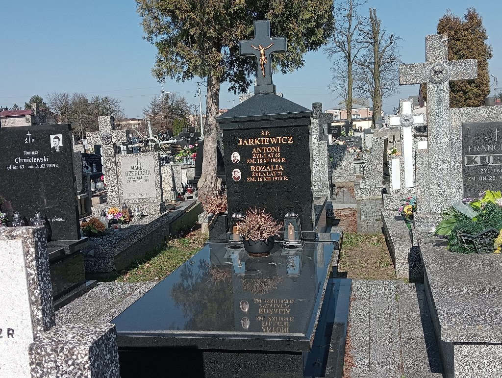 Grób Rozalia Jarkiewicz